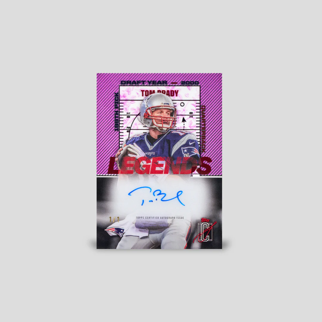 2025 Topps Signature Class Football Hobby Box - Image 3